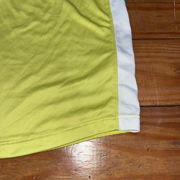 (570) NIKE TANK - Picture 2 of 8